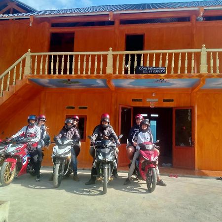 Cong Troi Homestay Ha Giang Esterno foto